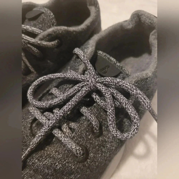ALLBIRDS Men's Grey Wool runners, light grey soles, athletic sneakers, size 10 - Picture 3 of 7